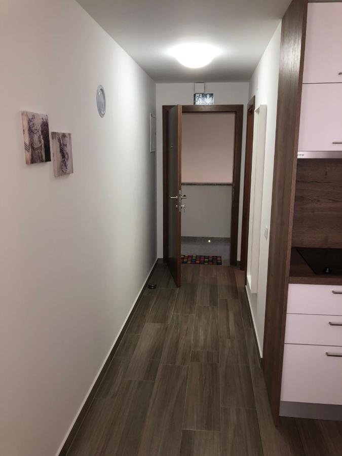 Apartmani Gavran Sukosan Luaran gambar